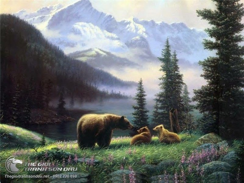 Tranh gia đình gấu trong rừng là một bức tranh sống động với màu sắc tươi vui. Nó không chỉ giúp cho trẻ em hiểu thêm về cuộc sống của động vật trong rừng mà còn thể hiện tình cảm gia đình giữa các con gấu.