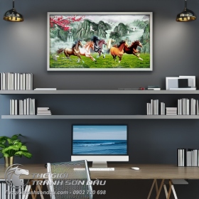 Tranh Bát Mã Phi Trên Đồng Cỏ