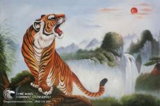 Tranh Sơn Dầu Vẽ Hổ Gầm Rú Cạnh Suối
