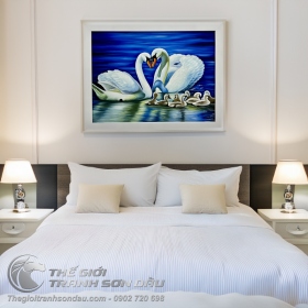 Tranh Vẽ Đôi Thiên Nga và Đàn Con